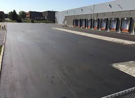 Best Asphalt Driveway Installation  in Port Neches, TX